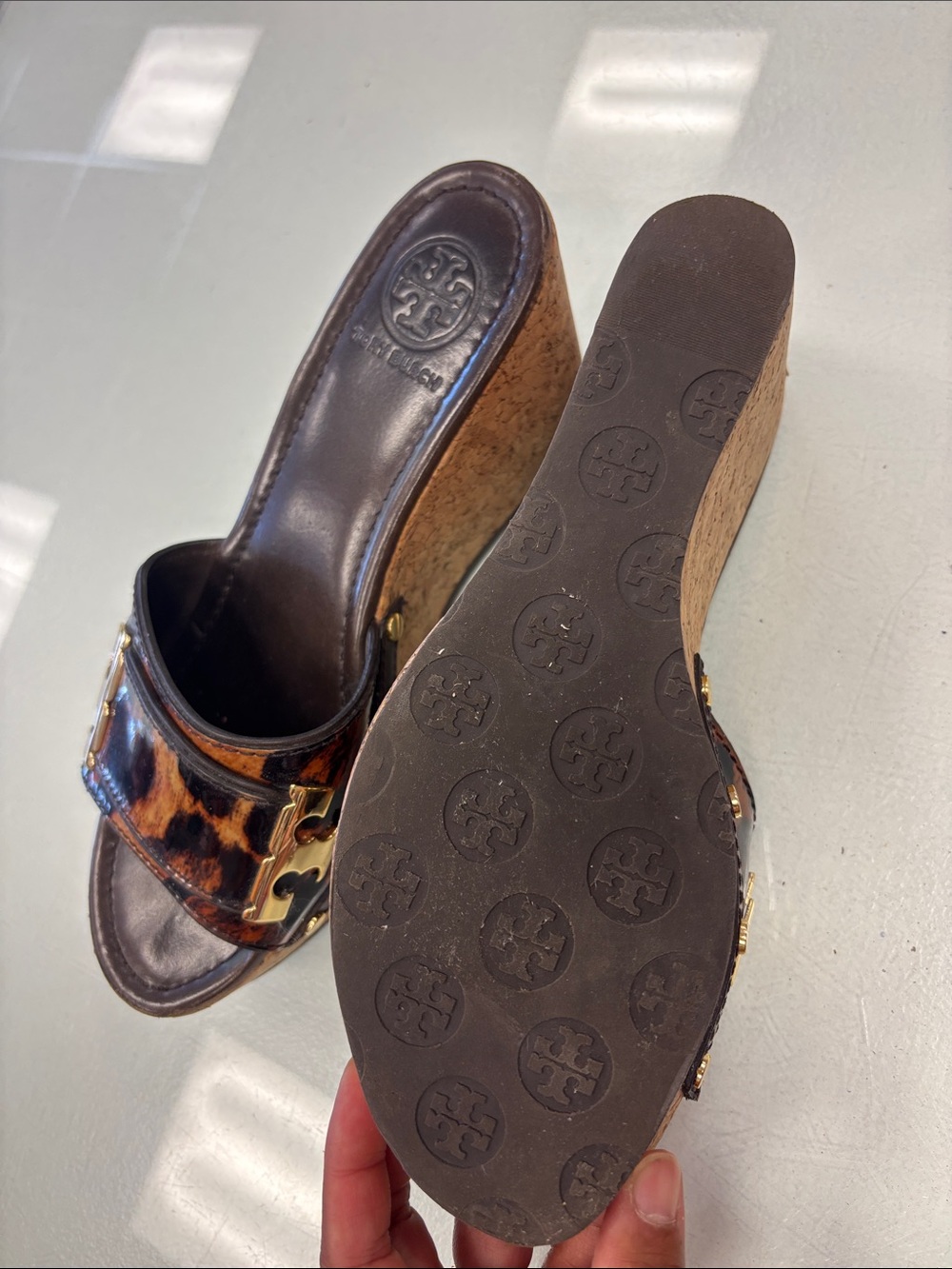 Tory Burch Leopard Pamela Cork Wedge Slide - Picture 5 of 8